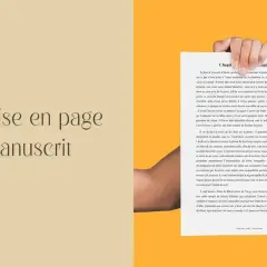 La mise en page du manuscrit, une scène évoquant les éditions Stock, avec un texte manuscrit en cours de lecture.