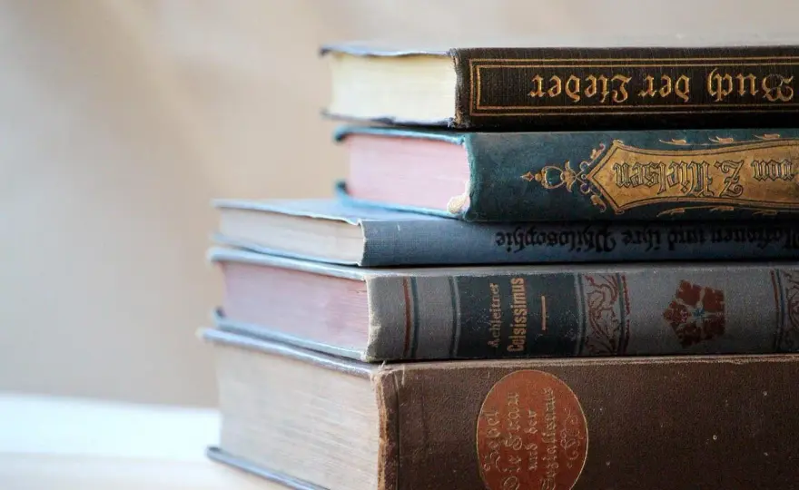 Droits d'auteur du livre - Ce qu'il faut savoir avant de publier